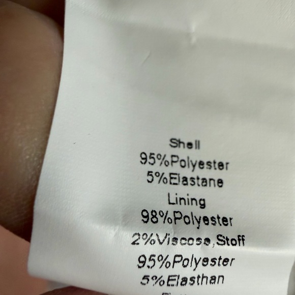 Chic Floral Midi Dress in White and Pink - Picture 6 of 11